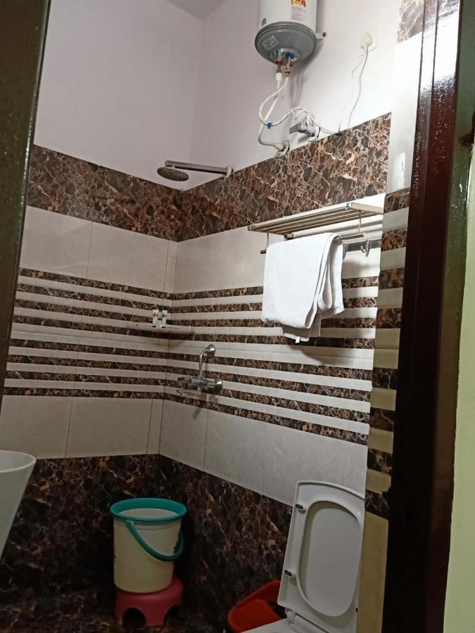 Kharar Shivjot Hotel מראה חיצוני תמונה