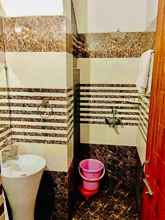 Kharar Shivjot Hotel מראה חיצוני תמונה