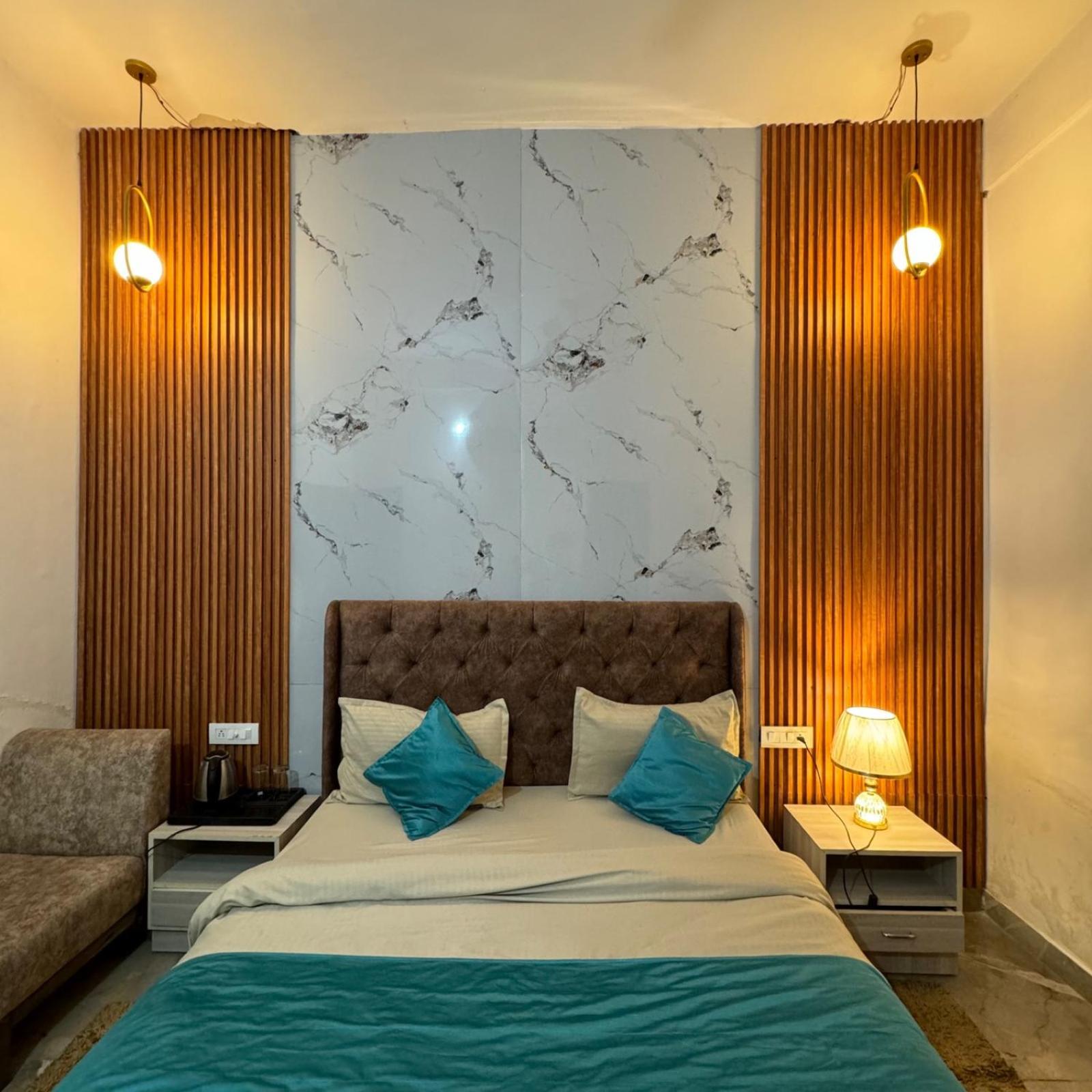Kharar Shivjot Hotel מראה חיצוני תמונה