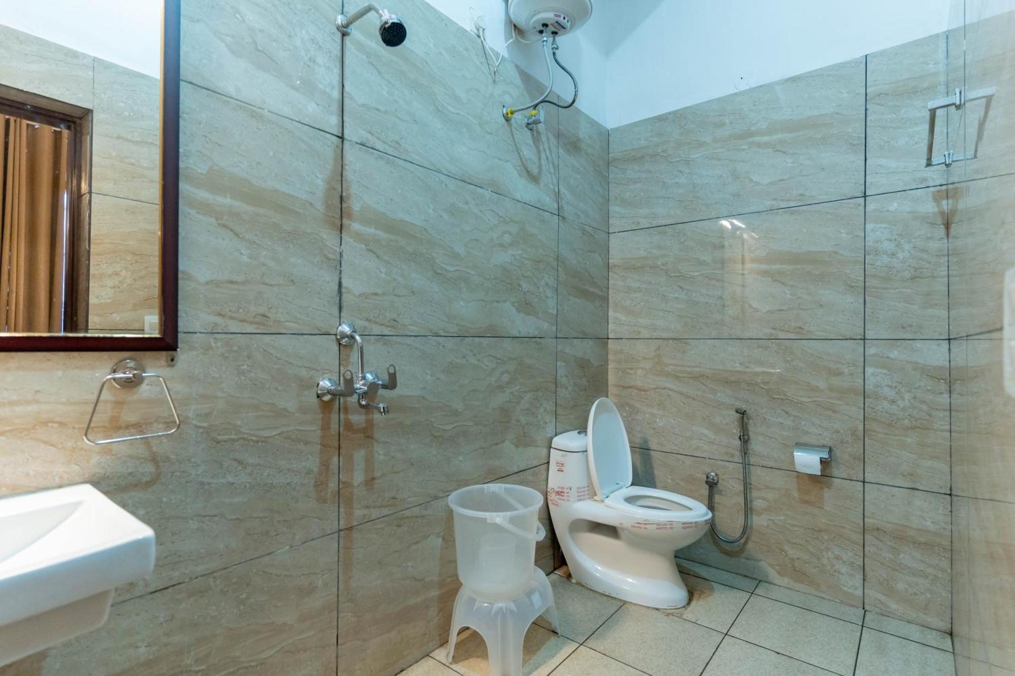 Kharar Shivjot Hotel מראה חיצוני תמונה