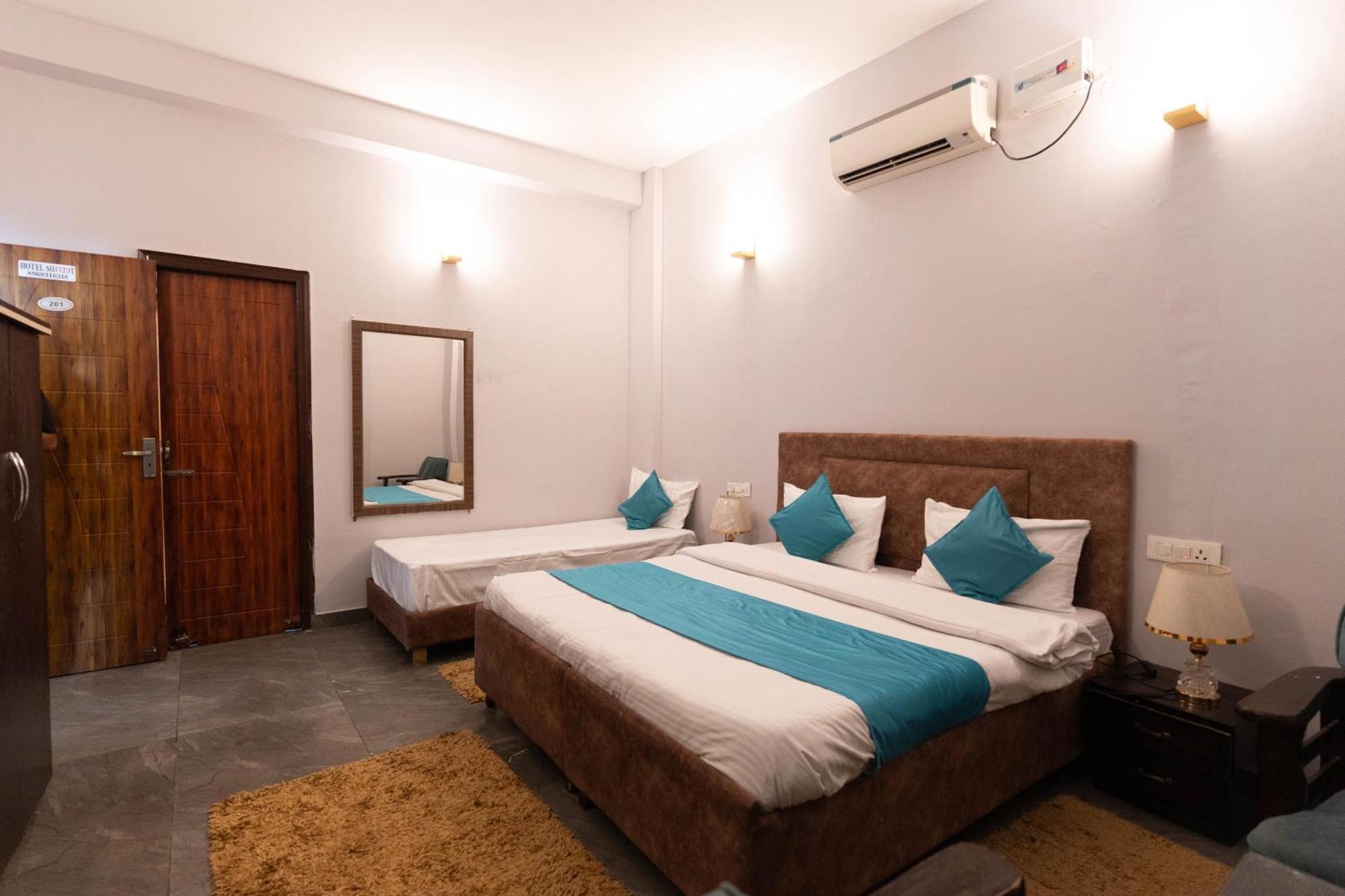 Kharar Shivjot Hotel מראה חיצוני תמונה